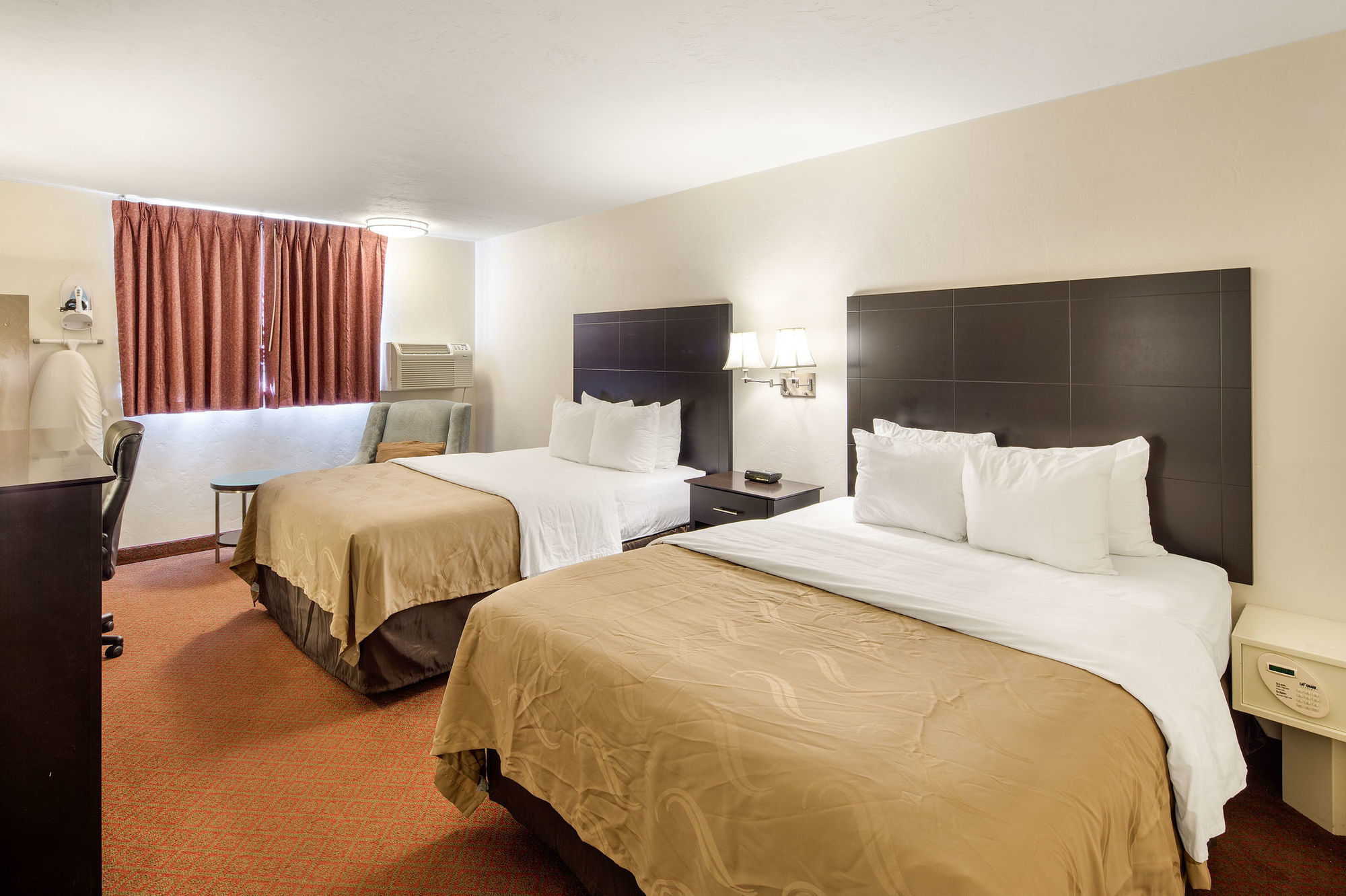 Quality Inn Moses Lake Room photo